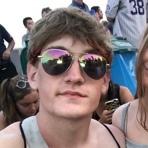 Meet your Posher, Ryan